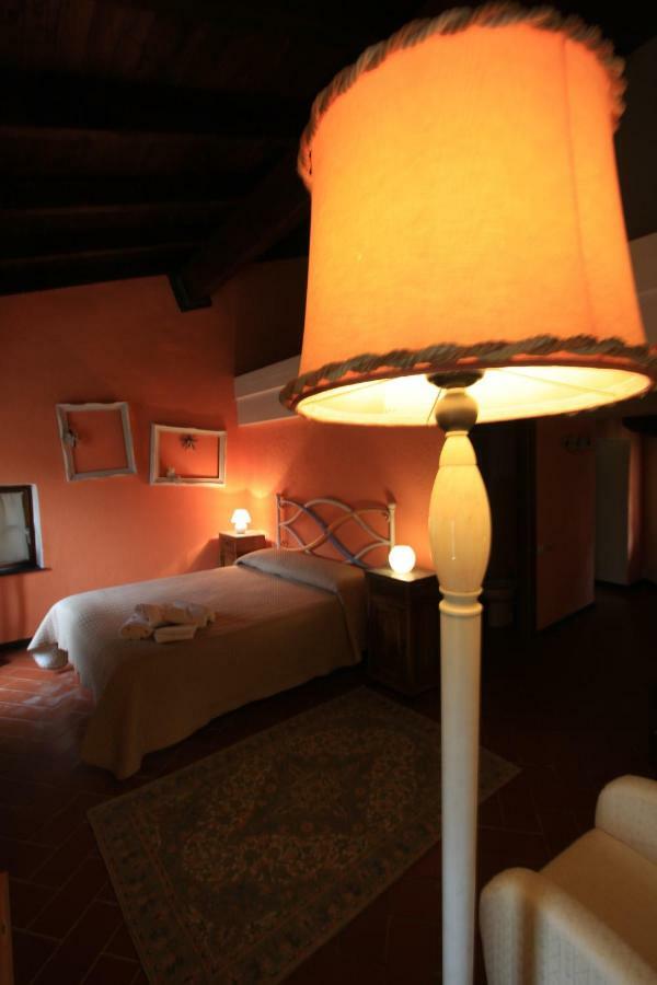 Borgo Di Codeglia - Country Rooms Рикко-дель-Гольфо-ді-Спеція Екстер'єр фото