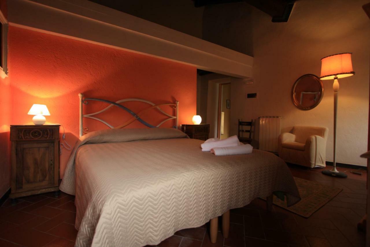 Borgo Di Codeglia - Country Rooms Рикко-дель-Гольфо-ді-Спеція Екстер'єр фото