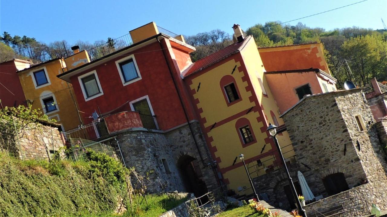 Borgo Di Codeglia - Country Rooms Рикко-дель-Гольфо-ді-Спеція Екстер'єр фото