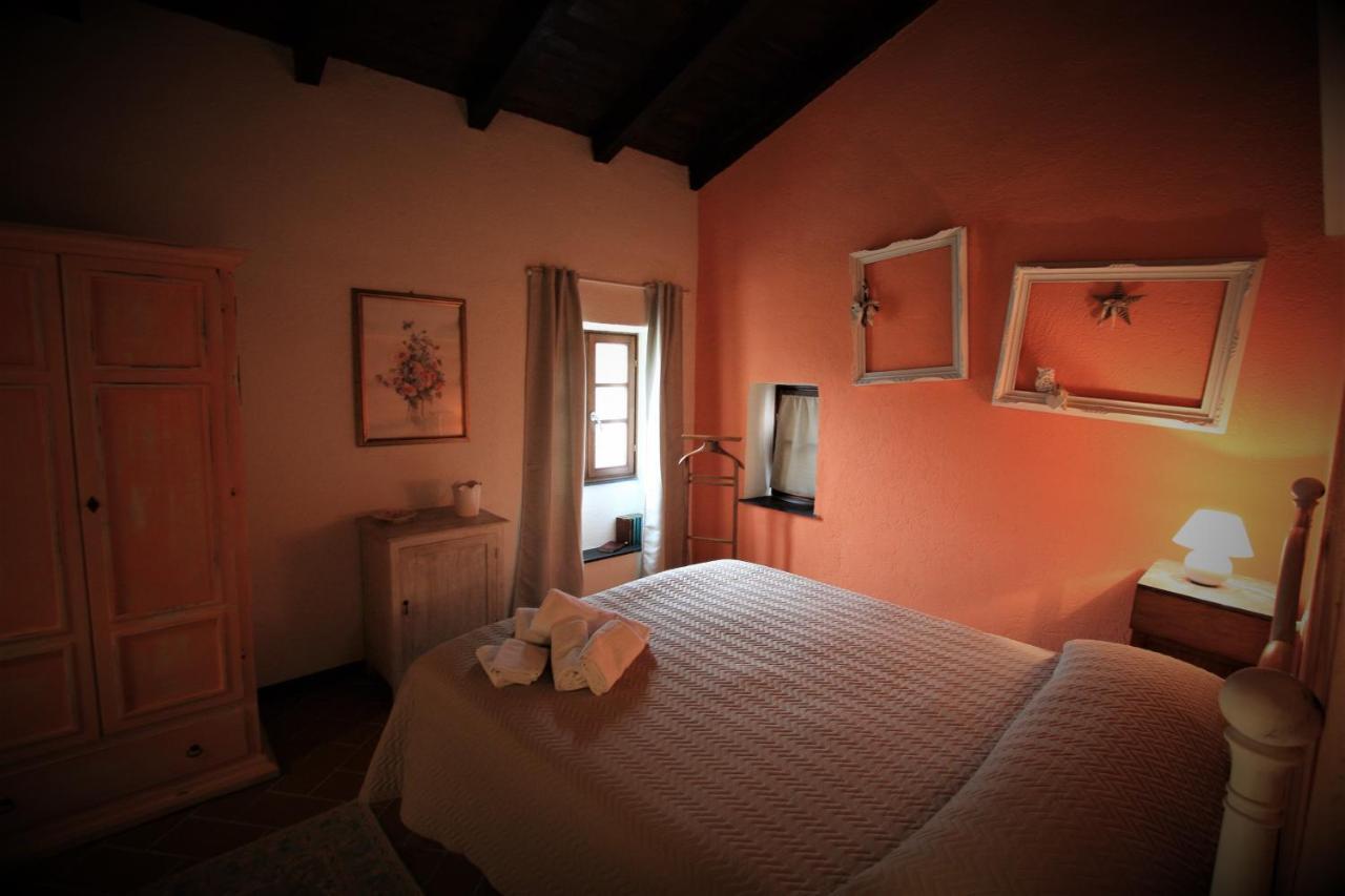 Borgo Di Codeglia - Country Rooms Рикко-дель-Гольфо-ді-Спеція Екстер'єр фото